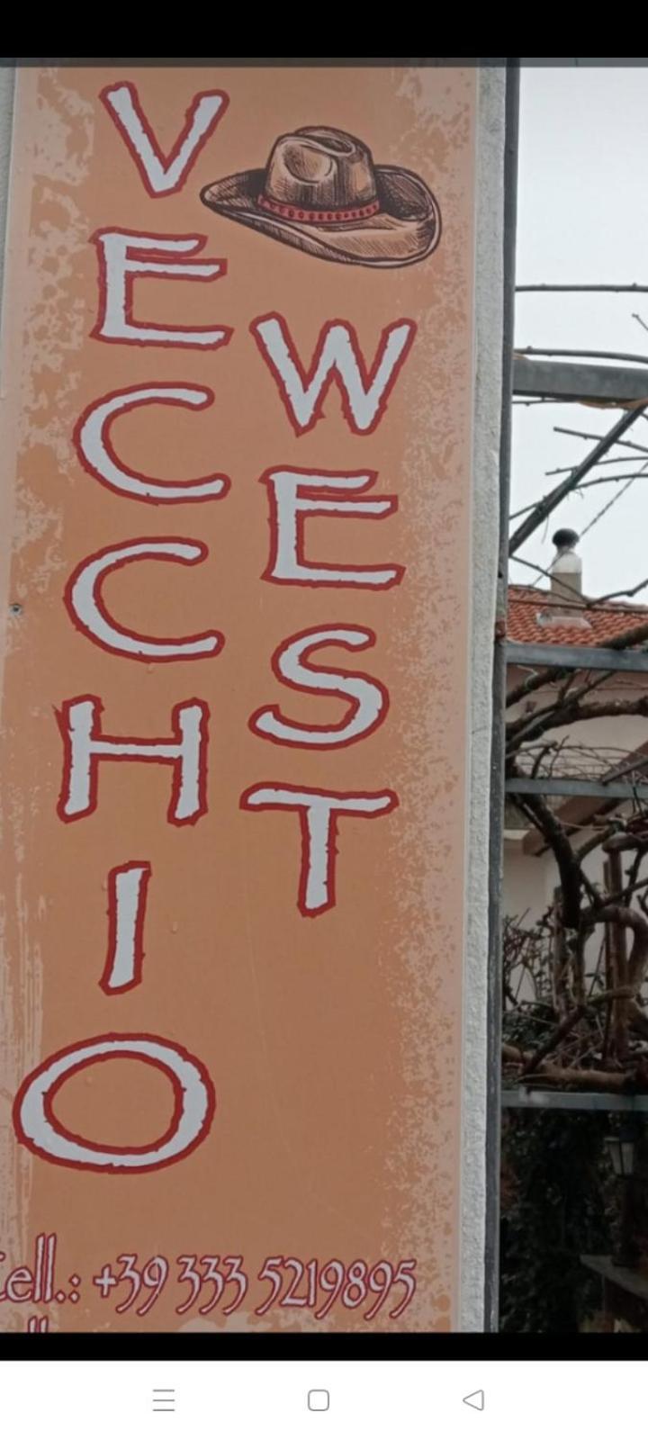 アジェーロラ Vecchio West Bed & Breakfast エクステリア 写真